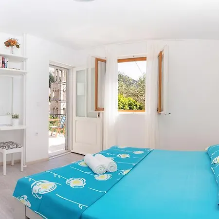 Apartment Olive Tree *